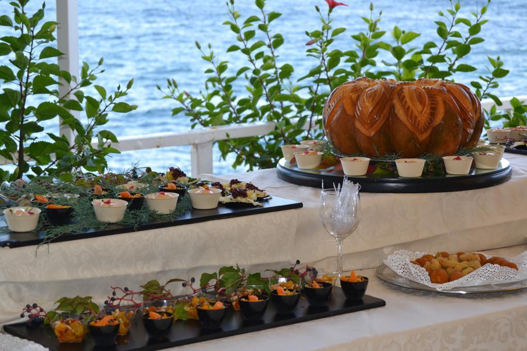 Splendid Hotel La Torre Мондело Екстериор снимка