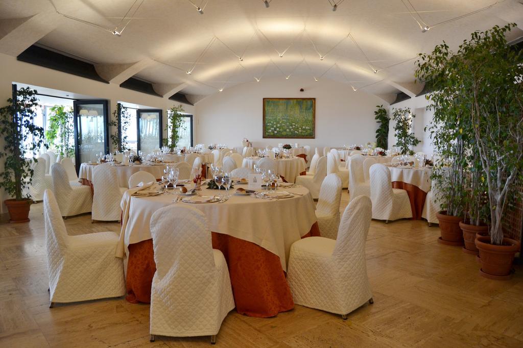 Splendid Hotel La Torre Мондело Екстериор снимка
