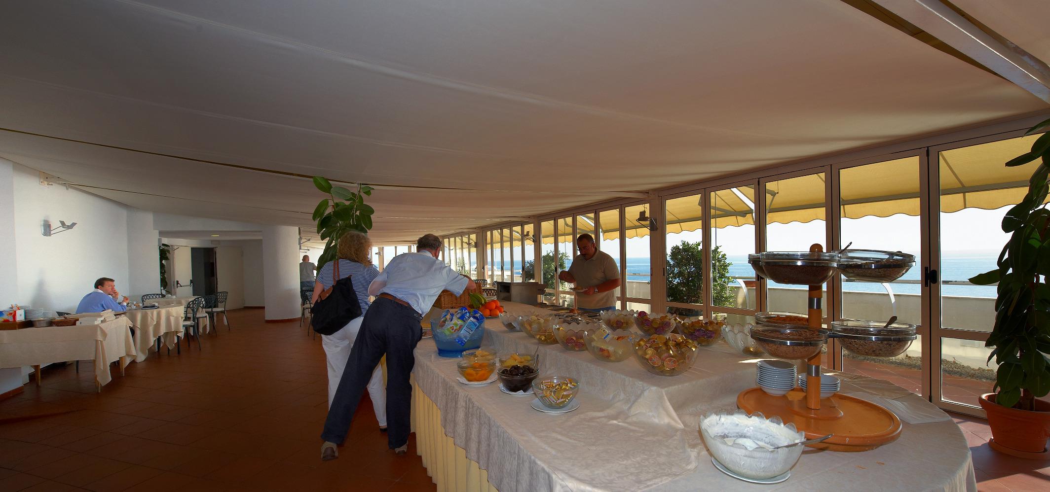 Splendid Hotel La Torre Мондело Екстериор снимка