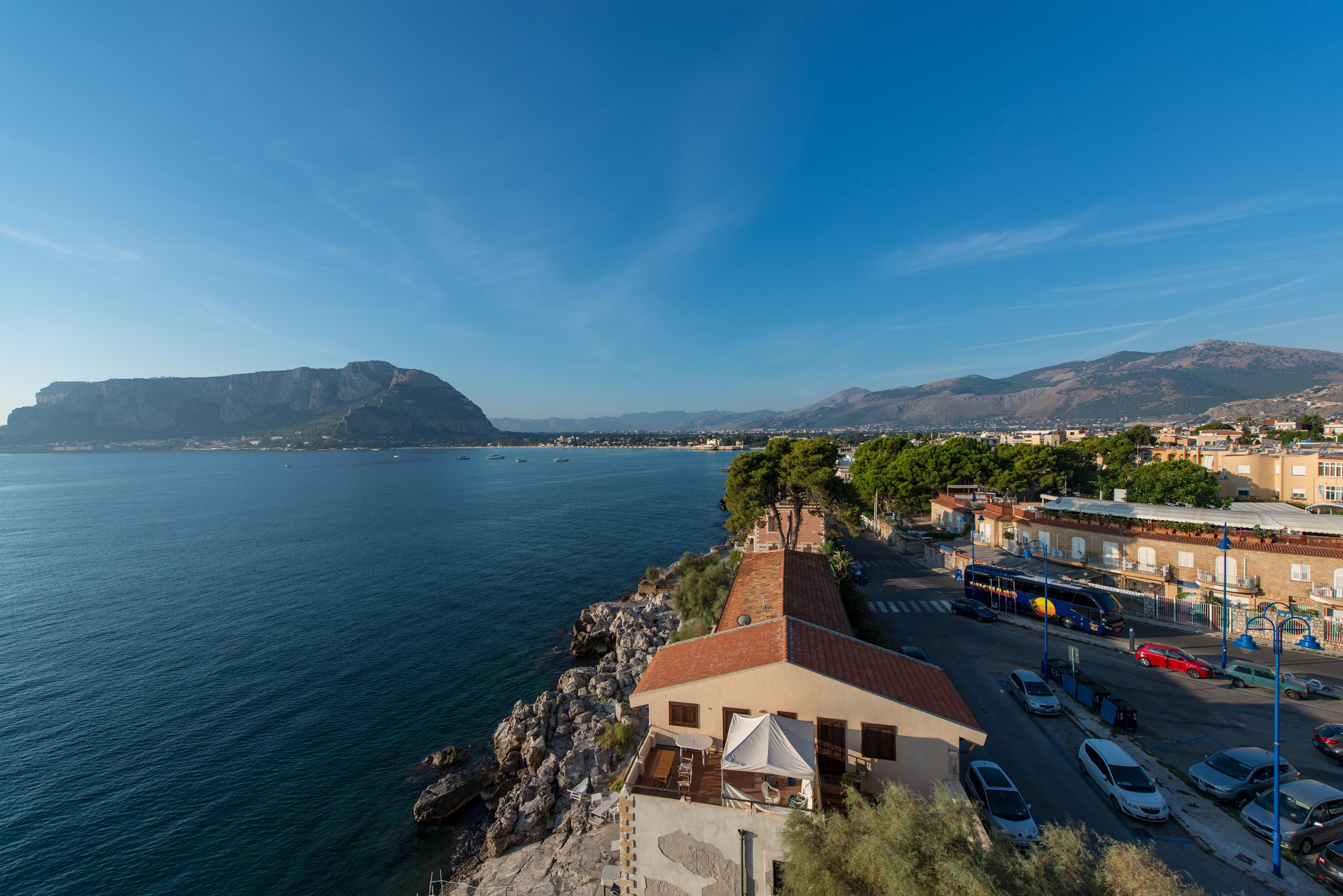 Splendid Hotel La Torre Мондело Екстериор снимка