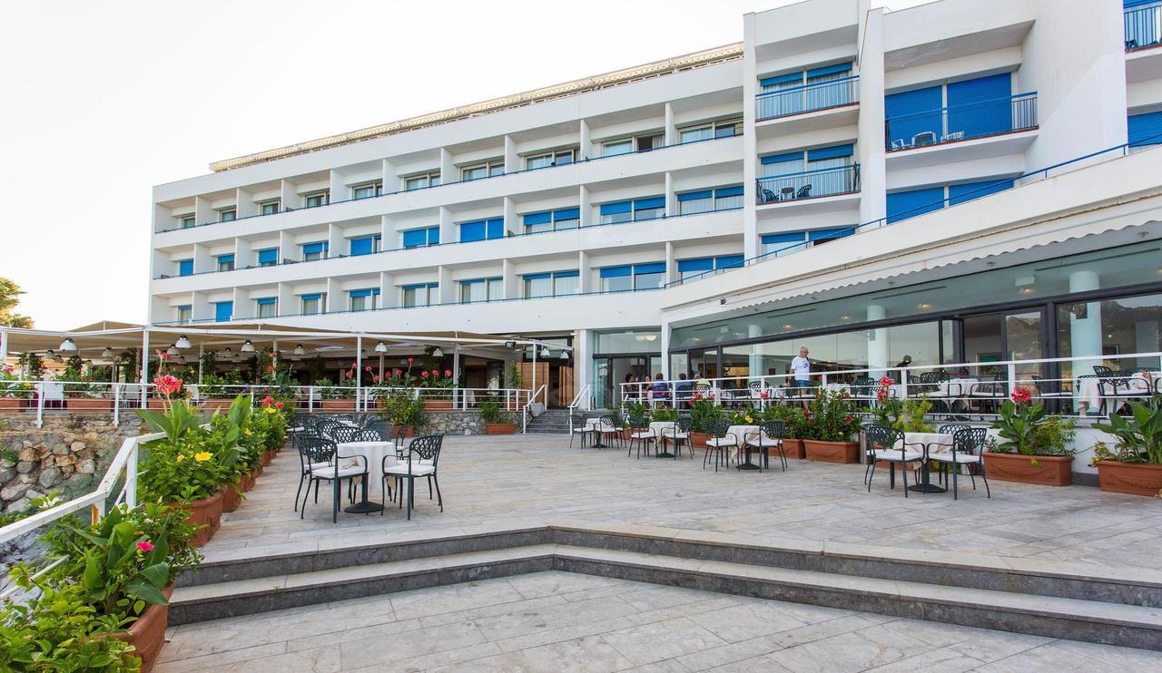 Splendid Hotel La Torre Мондело Екстериор снимка